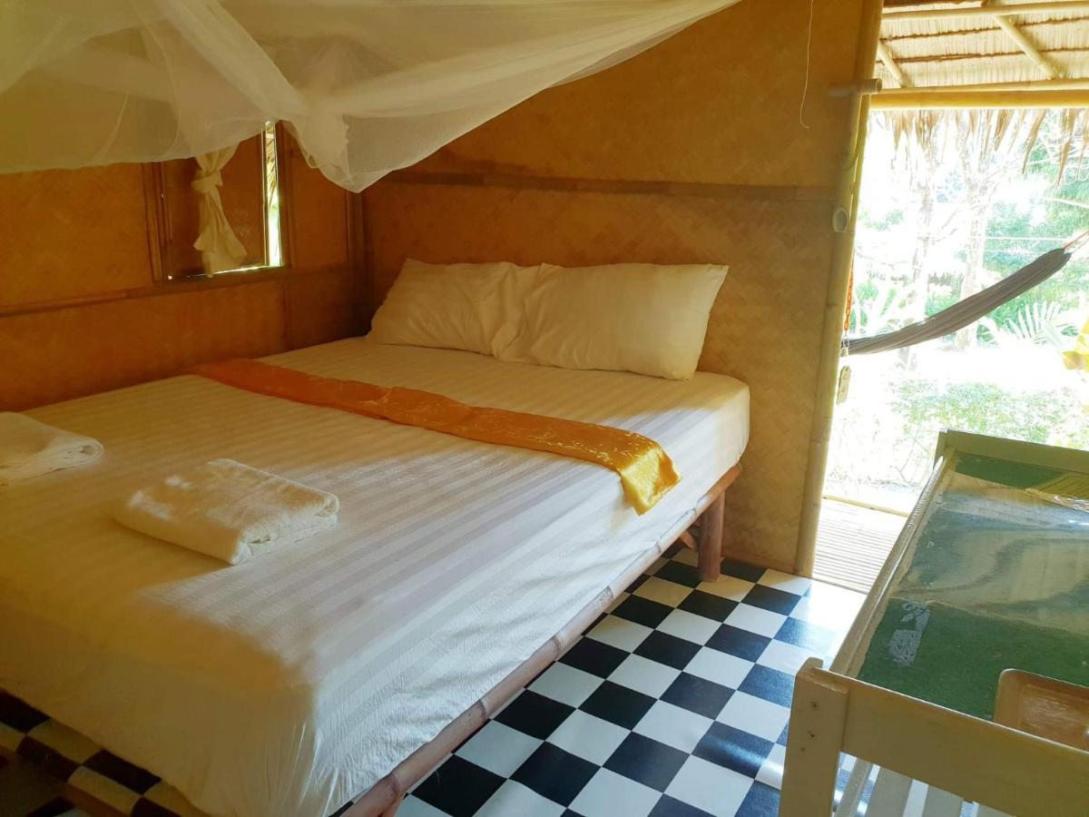 Rabbit Bungalow Koh Phayam Exterior photo