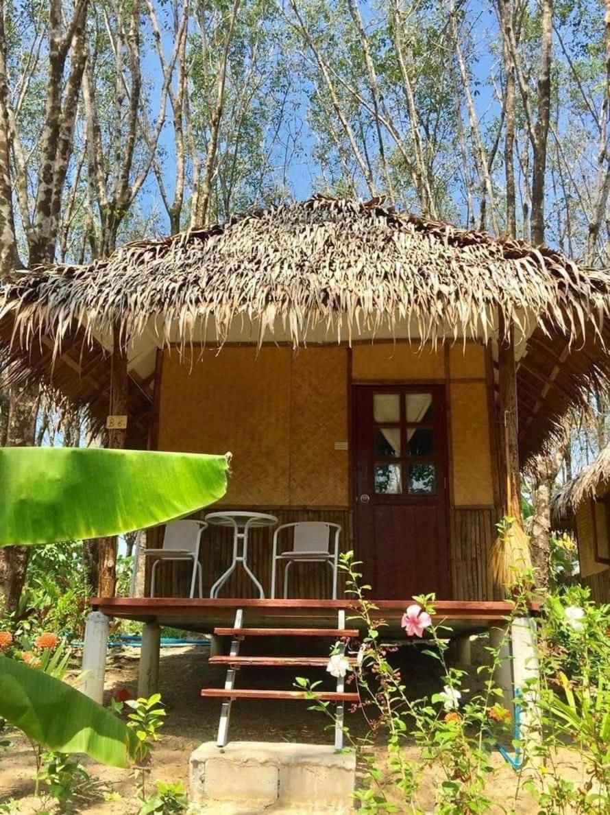 Rabbit Bungalow Koh Phayam Exterior photo