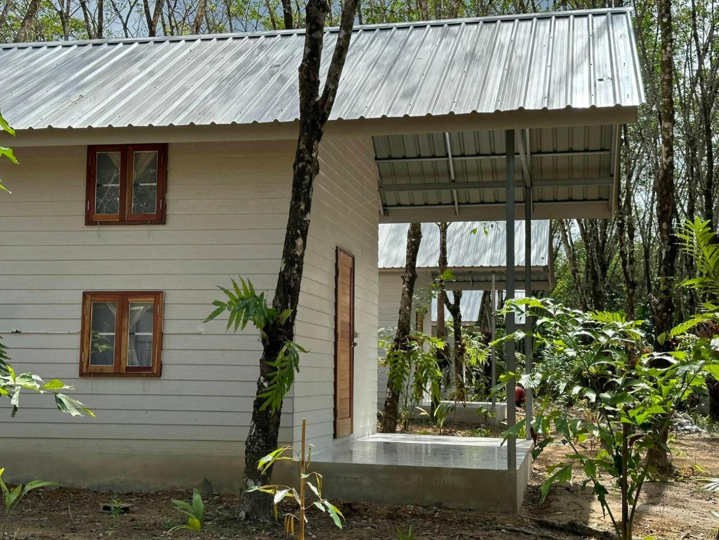 Rabbit Bungalow Koh Phayam Exterior photo