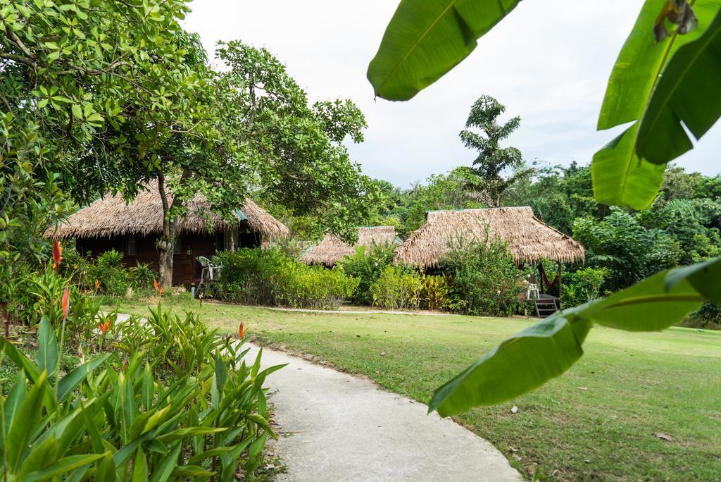 Rabbit Bungalow Koh Phayam Exterior photo