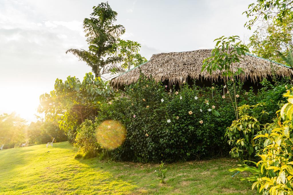 Rabbit Bungalow Koh Phayam Exterior photo