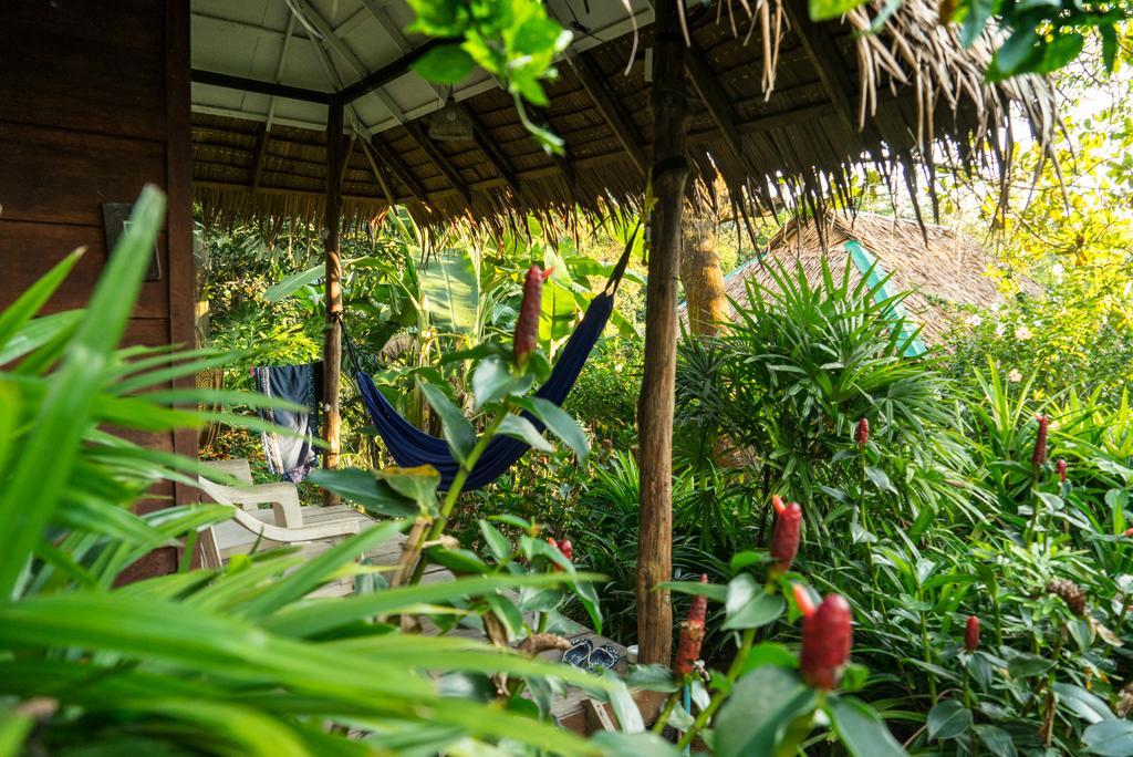 Rabbit Bungalow Koh Phayam Exterior photo